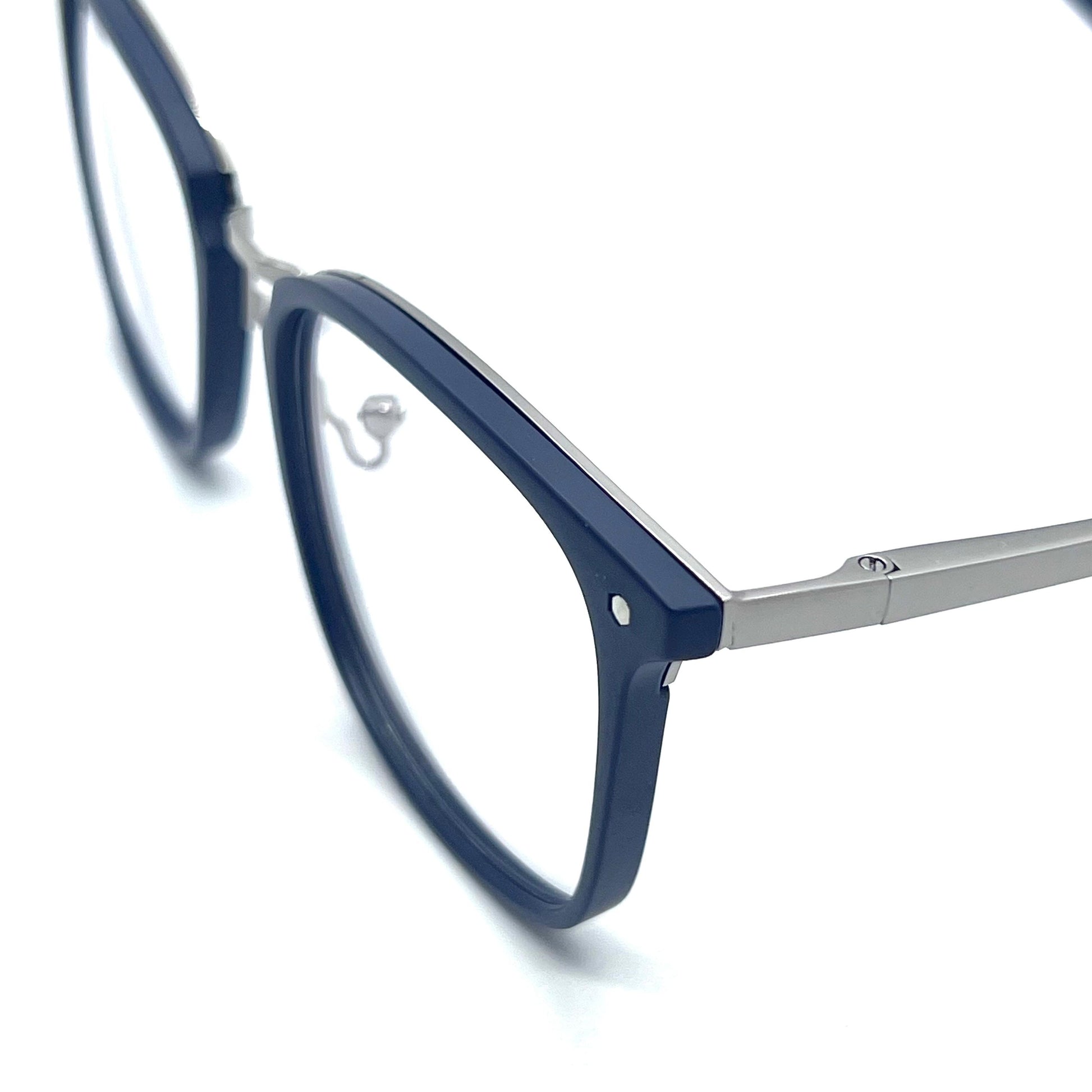 BLADE BLUE